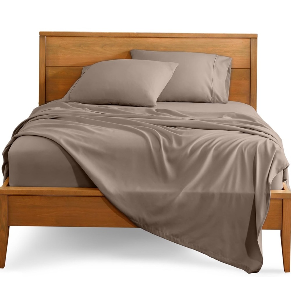 DORM sized ‘Bare’ Elegant Taupe Sheet Set